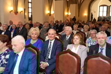<p>Prezydent odznaczył medalami pary z długoletnim pożyciem</p>