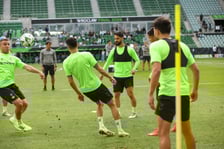 Trening Betisu na stadionie we Wrocławiu przed finałem z Chelsea, 27 maja
