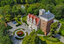 <p>Zamek Topacz - widok z drona</p>