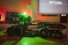 Bolid RT15e skonstruowany przez studentów z PWR Racing Team. Prezentacja bolidu w Starej Garbarni