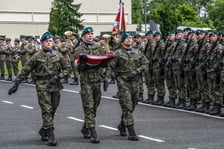 Obchody święta 10. Wrocławskiej Brygady Łączności