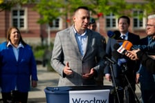 <p>Marszałek Wojew&oacute;dztwa Dolnośląskiego Paweł Gancarz</p>