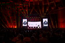 <p>Ceremonia wręczenia plakiet Michelin w Hali Stulecia&nbsp;</p>