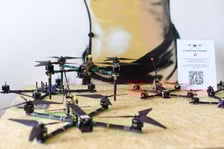 Warsztaty ze składania dronów w Foreign Front, 22 czerwca 2025