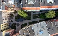 Podwórko na Ołbinie, między ulicami Rozbrat, Prusa, Sępa-Szarzyńskiego po rewitalizacji, czerwiec 2025