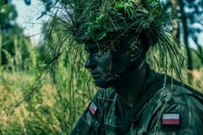 Żołnierze Dobrowolnej Zasadniczej Służby Wojskowej podczas "Wakacjach z wojskiem"
