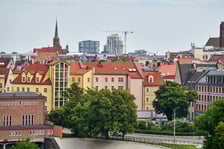 Panorama Wrocławia z Krupa Gallery znajdującej się na 8. piętrze budynku przy Księcia Witolda