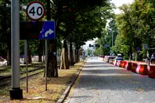 Prace na ul. Powstańców Śląskich we Wrocławiu, 15 lipca 2025