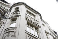 Kamienica pl. Powstańców Śląskich 11, lipiec 2025