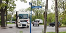 <p>Skrzyżowanie ulic Awicenny, Wiejskiej i Mokronoskiej przed przebudową</p>
