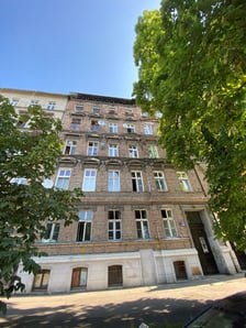Kamienica pl. Strzelecki przed modernizacją