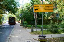 Ulica Koszarowa na początku przebudowy