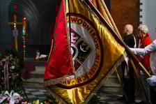 <p>Pogrzeb Bronisława Zatheya na Cmentarzu Grabiszyńskim 12 września</p>