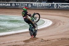 Finał U24 na żużlu pomiędzy Wrocławiem a Toruniem, stadion Olimpijski, 16 września 2025