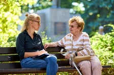 <p>Anna Aleksandrowicz i Alina Głowacka-Szłapa</p>