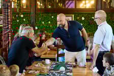<p>Spotkanie w Restauracji Letnia w Zoo Wrocław z rodzinami zastępczymi i osobami prowadzącymi rodzinne domy dziecka&nbsp;</p>