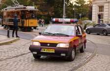 Zabytkowe tramwaje i autobusy podczas wielkie parady we Wrocławiu, 27.09.2025 r.