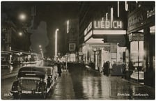 <p>Nieistniejący Teatr Liebicha przy ul. Piłsudkiego w latach 30. XX wieku. Poczt&oacute;wka wysłana w roku 1937.&nbsp;</p>