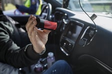 Na parking wojskowy przy cmentarzu Osobowickim tylko bez kamer samochodowych