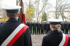 Śłubwanie pierwszoklasistów w Technikum Zeglugi Śródlądowej we Wrocławiu