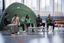 Koszykarze Śląska Wrocław odwiedzili uczniów V LO