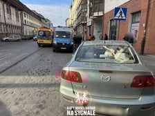 Rozbite samochody u zbiegu ul. Kościuszki 150 i Prądzyńskiego