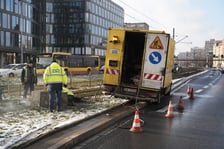 Naprawa torowiska na Legnickiej przy pl. Jana Pawła II