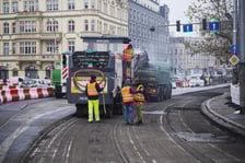 Prace przy przebudowie węzła Drobnera-Dubois. Zdjęcie z 1 grudnia 2025 r.