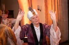 Uroczystości odznaczania wrocławskich małżeństw z co najmniej 50-letnim stażem w Starym Ratuszu.