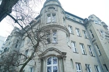 <p>Plac Powstańc&oacute;w Śląskich 2</p>