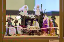 <p>Na zdjęciach szopki wykonane przez wychowank&oacute;w wrocławskich i dolnośląskich szk&oacute;ł, plac&oacute;wek wychowawczych oraz dom&oacute;w kultury</p>