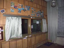 Budynek po kinie Lwów w 2022 roku (zdjęcie dzięki uprzejmości osób prowadzących profil FB Introwertyczny Wrocław i jego dzikie okolice)