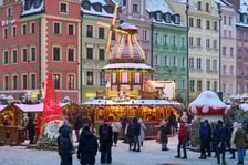 Stare Miasto we Wrocławiu pod śniegiem 31 grudnia 2025
