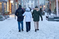 Stare Miasto we Wrocławiu pod śniegiem 31 grudnia 2025