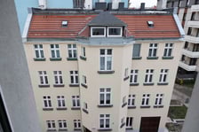 Metamorfoza oficyny kamienicy przy ul. Komuny Paryskiej 84a