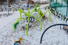 <p>Modliszka to tak naprawdę urządzenie wielofunkcyjne dla dzieci</p>