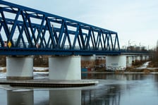 Na Odrze we Wrocławiu pojawił się lód. To zjawisko niespotkane od wielu lat