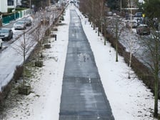 Ścieżka rowerowa na Alei Piastów na Oporowie