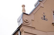 <p>Kamienica Średzka 25 po remoncie, październik 2025</p>