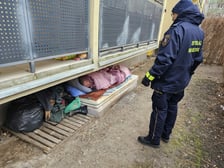 Jest zimno! Zwracajcie uwagę na osoby w kryzysie bezdomności ulicznej, 1 luty 2026 r.