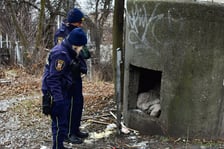 <p>Ludzie żyjący na ulicy szukają r&oacute;żnych miejsc, kt&oacute;re zimą dają schronienie</p>