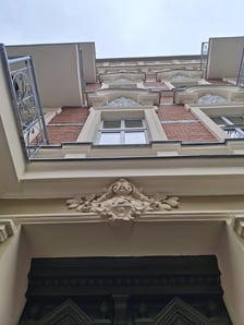 Kamienica przy ul. Kluczborskiej 12 we Wrocławiu po metamorfozie