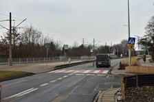 Na przejściu dla pieszych na ul. Toruńskiej w pobliżu XIV LO zostanie zamontowana sygnalizacja świetlna.