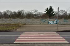 Na przejściu dla pieszych na ul. Toruńskiej w pobliżu XIV LO zostanie zamontowana sygnalizacja świetlna.