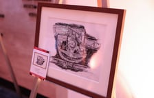 <p>Na aukcji znalazło się wiele ciekawych przedmiot&oacute;w - łacznie 24</p>