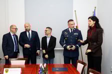 Podpisanie porozumienia  ws. budowy nowej komendy wojewódzkiej policji we Wrocławiu