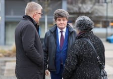 <p>Uroczystości w czwarą rocznicę wybuchu wojny w Ukrainie, na Pl. Nowy Targ we Wrocławiu</p>