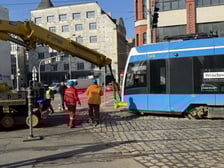 <p>Wykolejenie tramwaju na Kazimierza Wielkiego i Ruskiej</p>