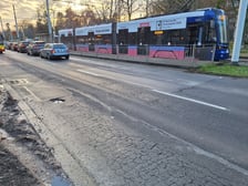 Odcinek ul. Grabiszyńskiej między Fiołkową a cmentarzem, który zostanie wyremontowany.