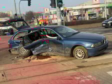 <p>Wypadek przy skrzyżowaniu Bardzkiej i Armii Krajowej - 27 lutego</p>